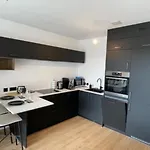 Charming Central Studio With Terrace And Parking