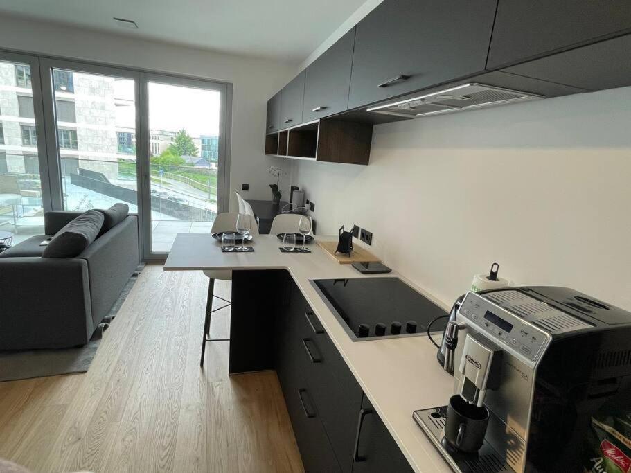 Appartement Charming With Terrace And Parking *